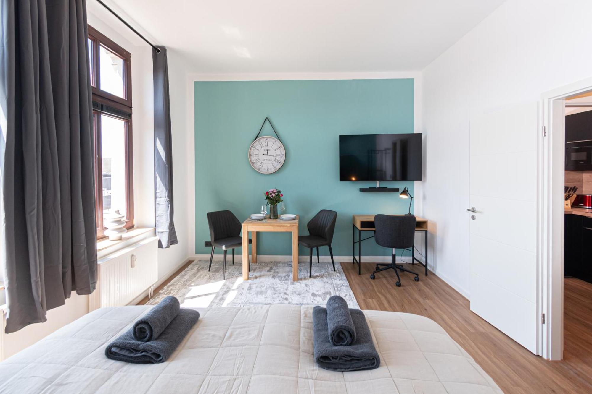 Sweethome - Zentral - Kueche & Parkplatz, Wifi Halle  Exterior foto