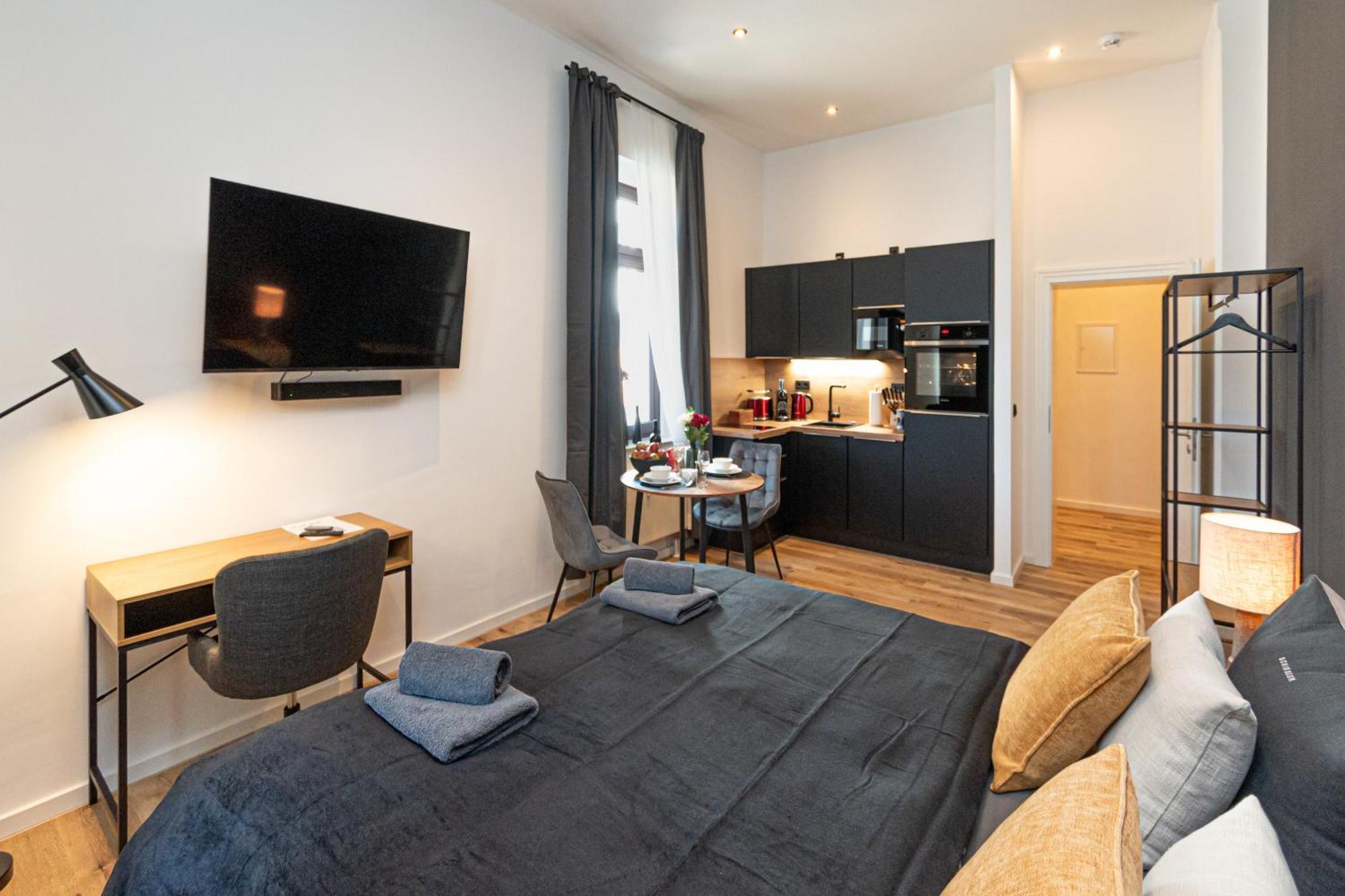 Sweethome - Zentral - Kueche & Parkplatz, Wifi Halle  Exterior foto